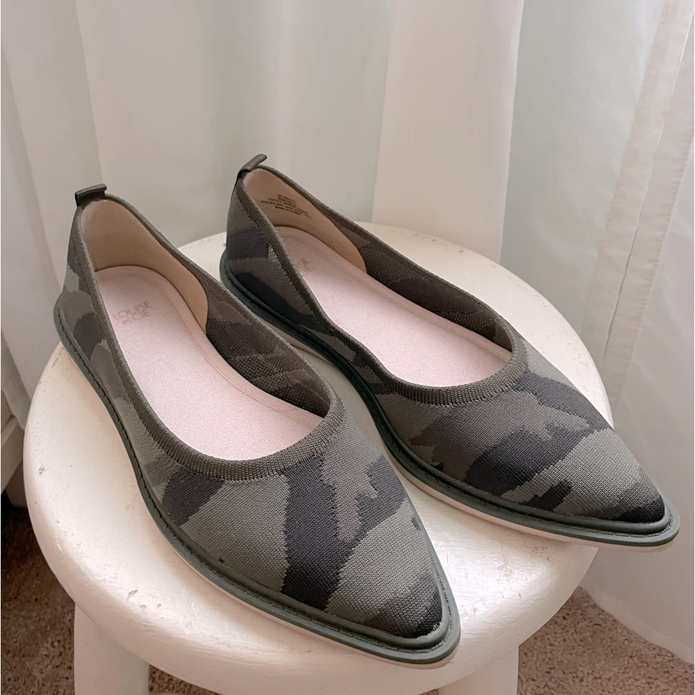 Louise et Cie camo fabric flats size 8